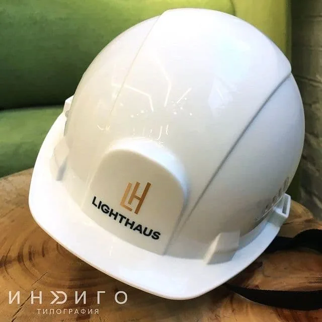 Фигурные виниловые наклейки сложной формы